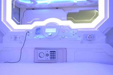 Space Home Hostel - Inner City