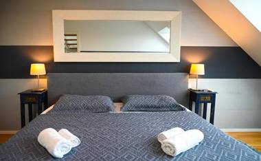 Elegant Duplex Danube Canal