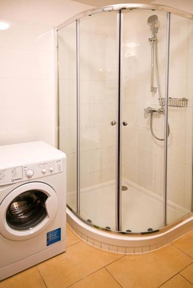 Elegant Duplex Danube Canal