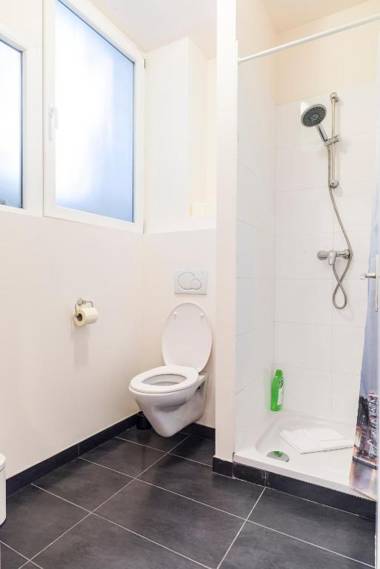 Junior Suite Fasangasse by ichbucheAT