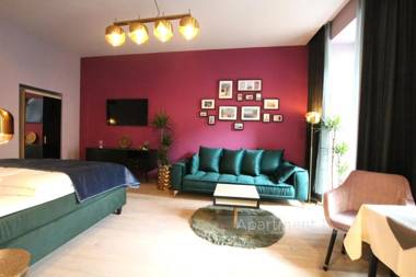 Street Living Hotel