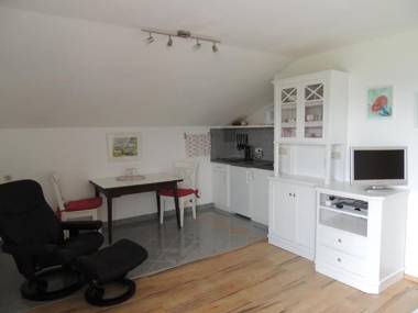 Ferienwohnungen Schöbringer