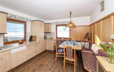 Holiday home Schwaigs