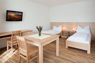 Vogelhubergut - Familie Scherleithner