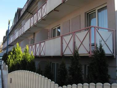 Holiday Apartments Warmbad