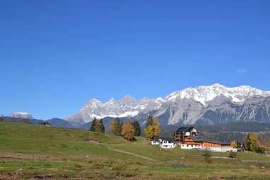 Ski In/Ski Out Appartement das kleine Bleiberger by Schladmingurlaub