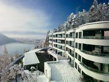 Comfortable apartment view over the Ossiachersee