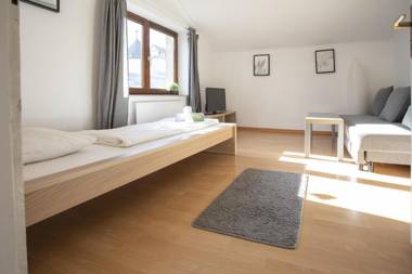 Deluxe City View Mountain Apartment