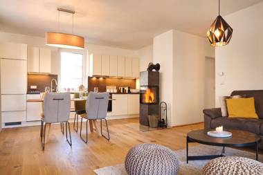 die Tauplitz Lodges - Alm Lodge A5 by AA Holiday Homes