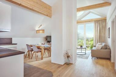 Die Tauplitz Lodges - Bergblick B7-2 by AA Holiday Homes