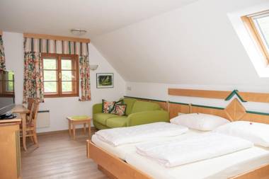 Hotel garni Weinberghof & Weingut Lagler