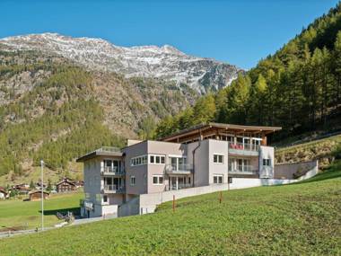 Mountain-view Apartment in Zweiselstein with Garden