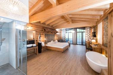 Alpenlove - Adult SPA Hotel