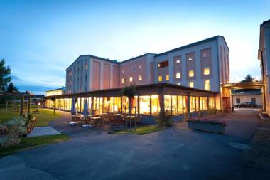 JUFA Hotel Weinviertel - Eselsmühle