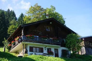 Ferienwohnungen im Blockhaus Metzler