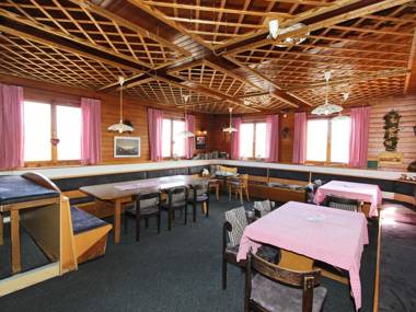 Vintage Holiday Home in Vorarlberg near Ski Area