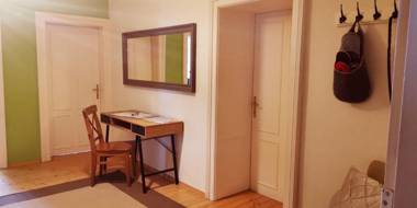 Book-A-Room City Apartment