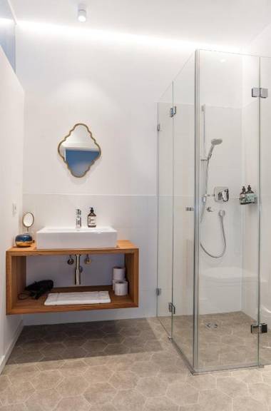 numa I Nora Apartments