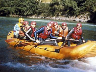First floor appartment with sealed staircase for extra privacy