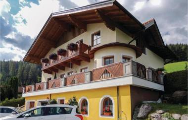 Apartment Perneggweg II