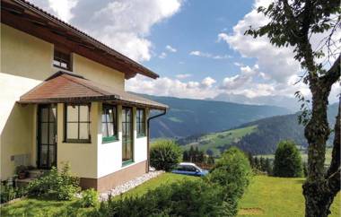 Apartment Perneggweg II