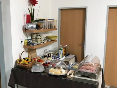 Gästehaus und Weinbau Zur Wiederkehr Strudler