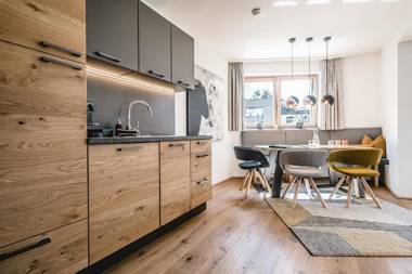 Cabin8 Alpine Flair Apartments