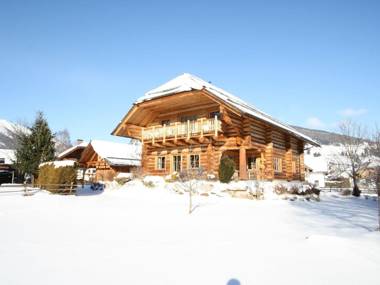 Lovely Holiday Home with Sauna in Mauterndorf