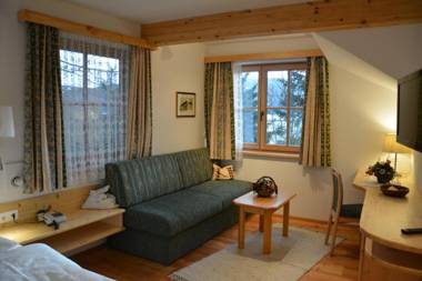 Hotel Häuserl im Wald