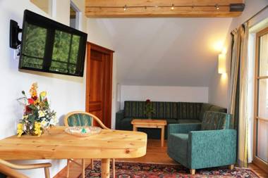 Hotel Häuserl im Wald