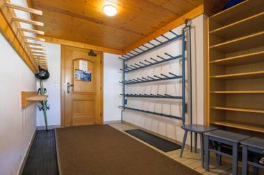 Almkönig by Apart4you