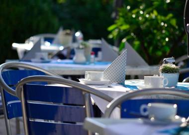 Happy Lake by Thomas Strugger