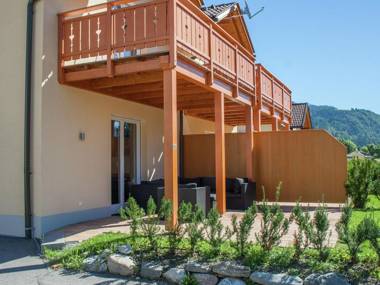 Modern Chalet in Kötschach-Mauthen near Ski Area