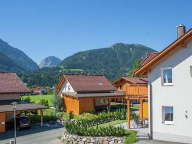 Modern Chalet in Kötschach-Mauthen near Ski Area