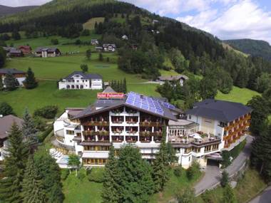 Wohlfühl & Genusshotel Felsenhof