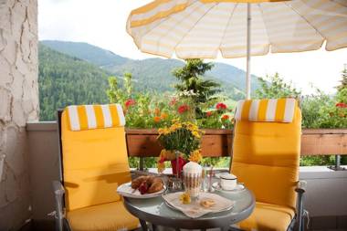 Wohlfühl & Genusshotel Felsenhof