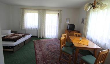 Pension Hubertushof beim Römerbad