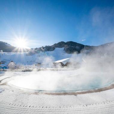 RMG Roses Apartments