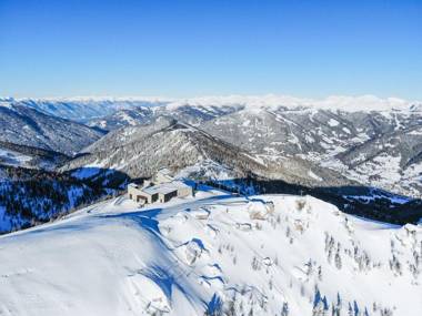 RMG Roses Apartments