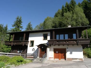 Cozy Apartment near Ski Area in Bad Kleinkirchheim