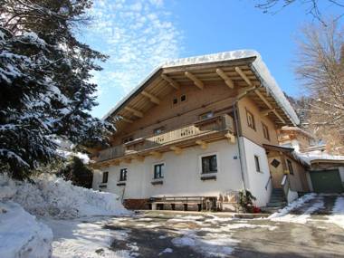Modern Apartment in Kitzbuhel near Ski Area