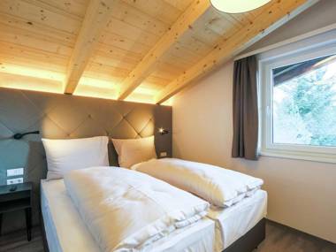 Stately Apartment on a hotel in Kaprun with Sauna &amp; Hot Tub