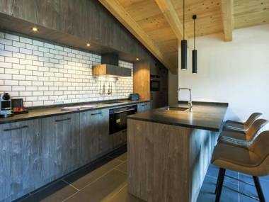 Stately Apartment on a hotel in Kaprun with Sauna & Hot Tub