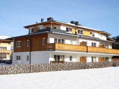 Beautiful Apartment in Kaprun near Ski Lift