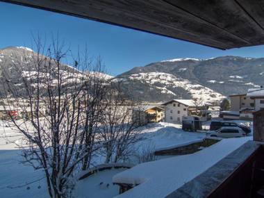 Stunning Apartment in Kaltenbach near Ski Area