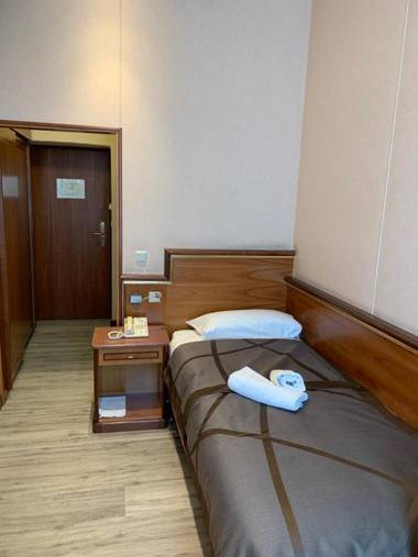 Hotel Neue Post I contactless self check-in