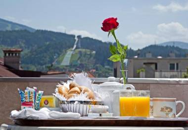 Hotel Neue Post I contactless self check-in