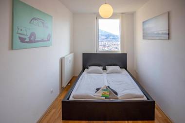 Innsbruck City View Apartment