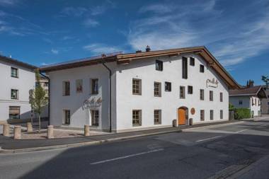 pradl elf my- apartment