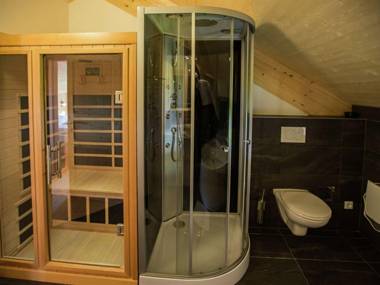 Comfortable Chalet in Hohentauern with Infrared Sauna